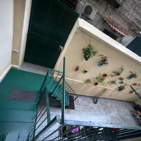Cesi 13 Apartment Наполи Екстериор снимка